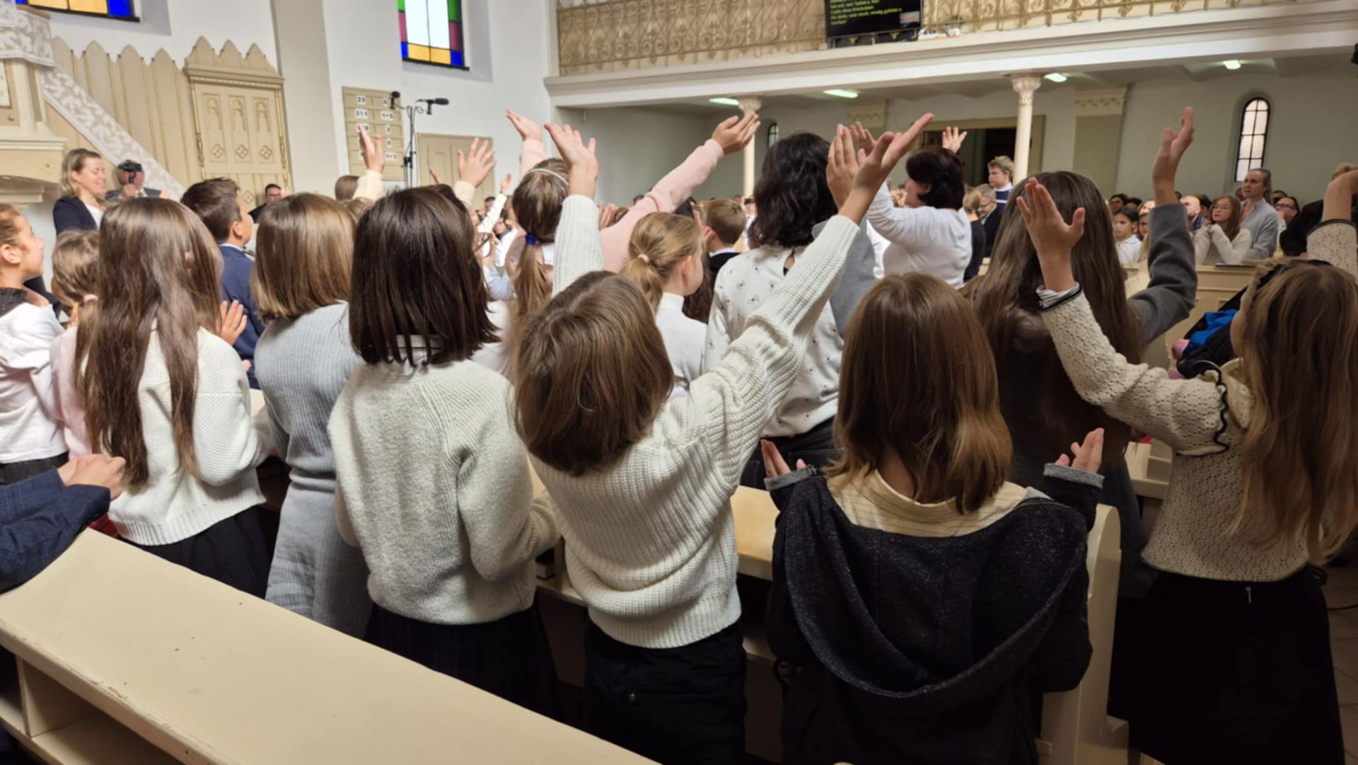 Családi istentisztelet 4. osztály